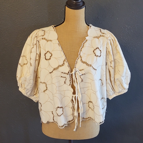 Free People Medium Cream/Ecru Lace Tie Front Blouse - Picture 1 of 10